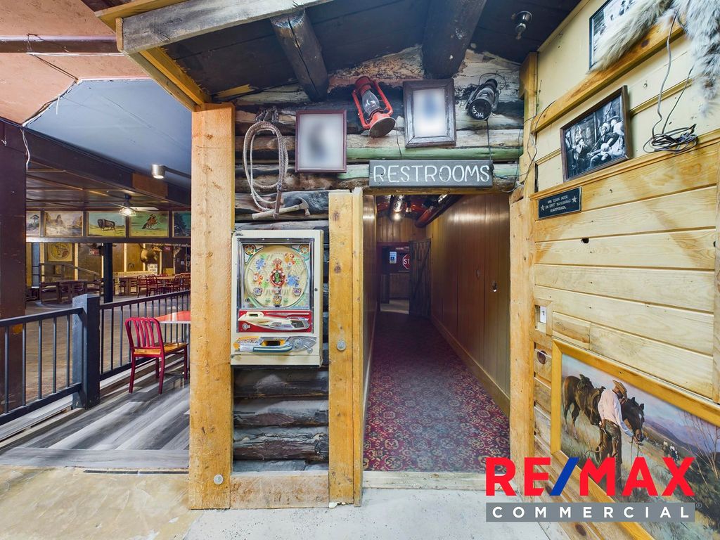 214 Yellowstone Ave, Cody, WY 82414 photo 27