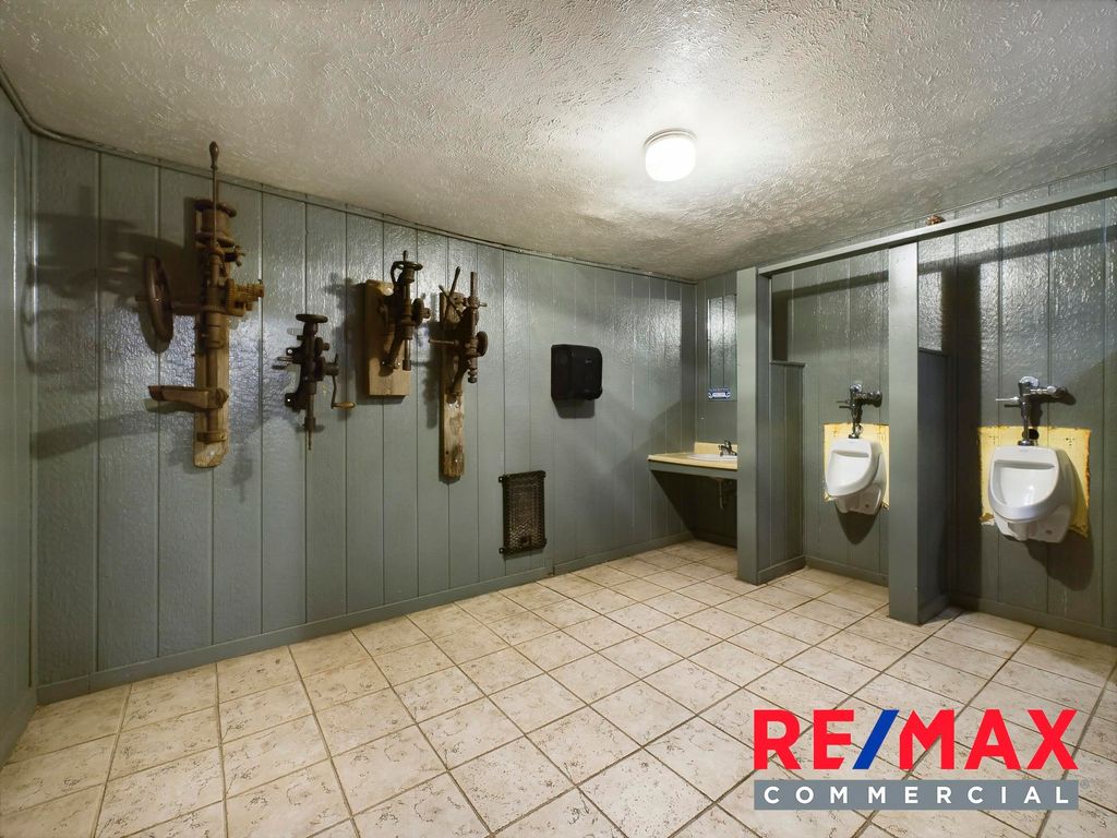 214 Yellowstone Ave, Cody, WY 82414 photo 32