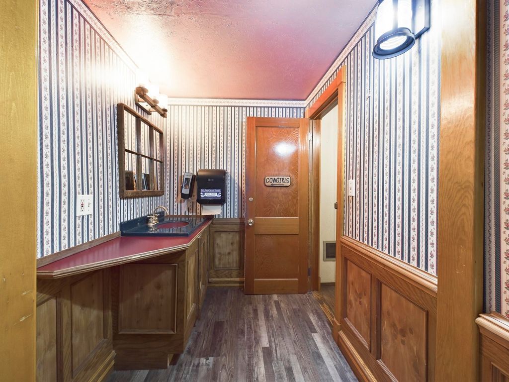 214 Yellowstone Ave, Cody, WY 82414 photo 35