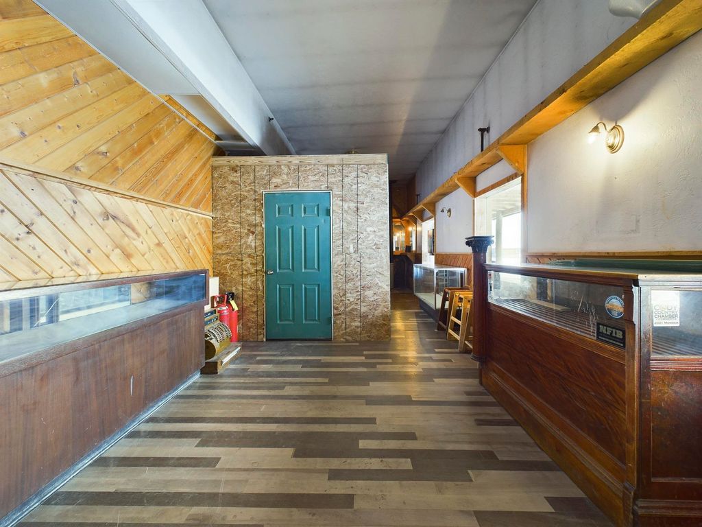 214 Yellowstone Ave, Cody, WY 82414 photo 38