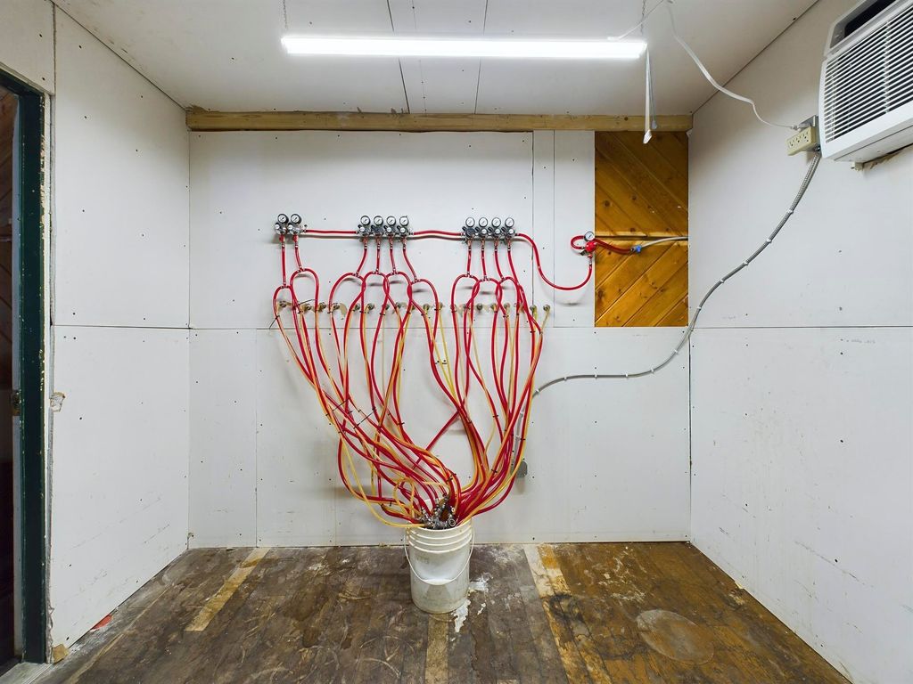 214 Yellowstone Ave, Cody, WY 82414 photo 41