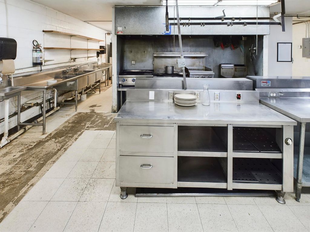 214 Yellowstone Ave, Cody, WY 82414 photo 54