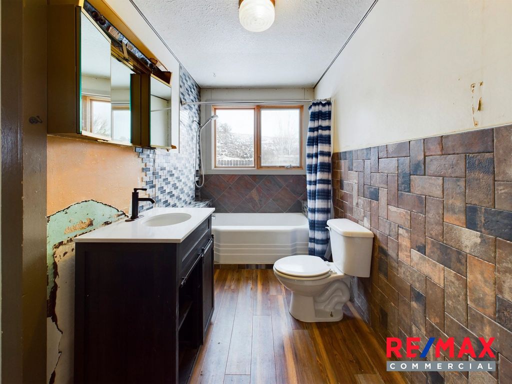 214 Yellowstone Ave, Cody, WY 82414 photo 80