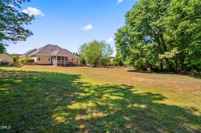 5441 Maggie Run Lane, Fuquay Varina, NC 27526