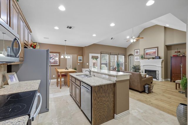 422 Da Vinci Lane, Wylie, TX 75098