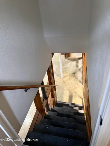 2418 Lorene Ave, Louisville, KY 40216