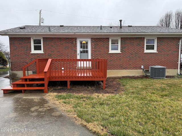 2418 Lorene Ave, Louisville, KY 40216