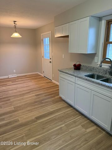 2418 Lorene Ave, Louisville, KY 40216