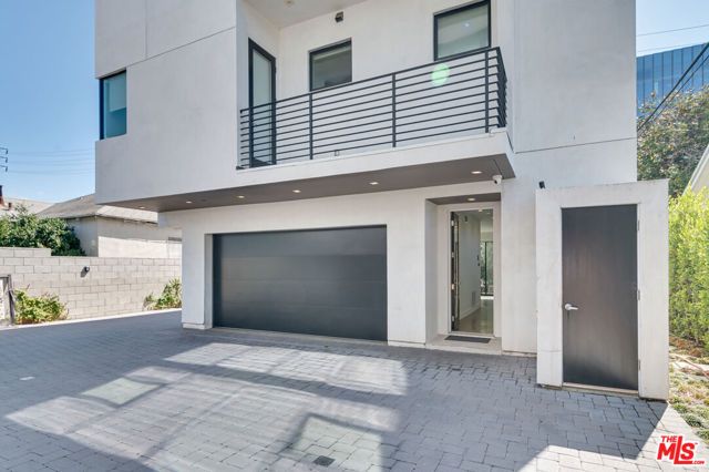 11347 Mississippi Avenue, Los Angeles, CA 90025