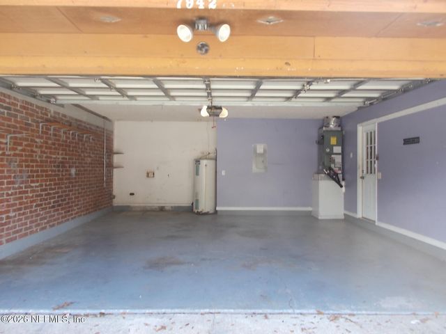 7942 BLANK Drive N, Jacksonville, FL 32244