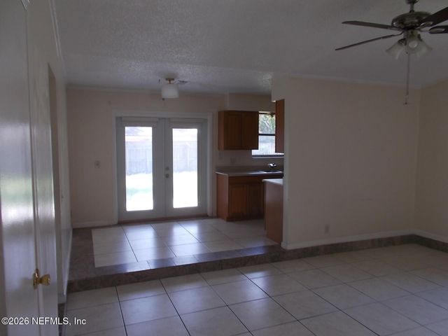 7942 BLANK Drive N, Jacksonville, FL 32244