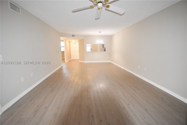 10360 NW 30th Ct 405, Sunrise, FL 33322