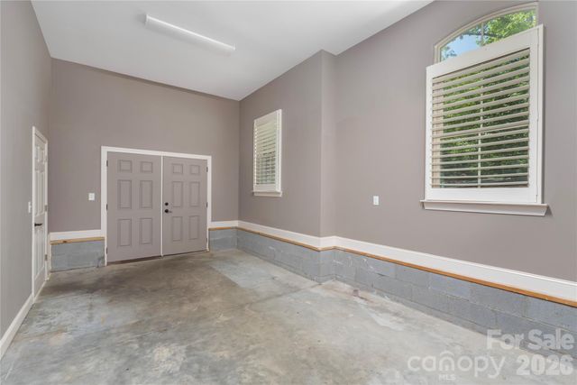 349 Freedom Trail Court, Zirconia, NC 28790