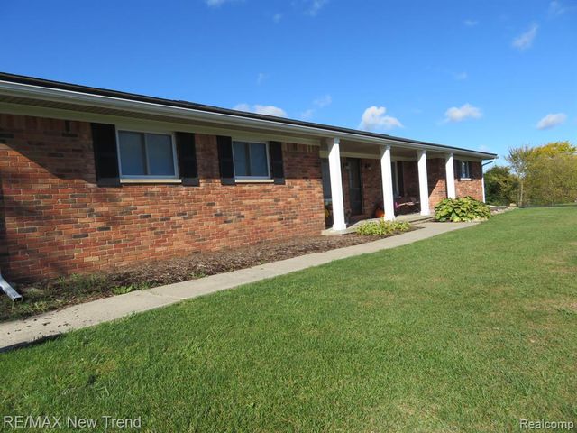 1656 S Lapeer Road, Lapeer, MI 48446