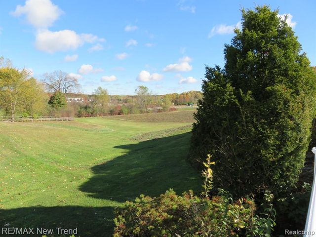 1656 S Lapeer Road, Lapeer, MI 48446