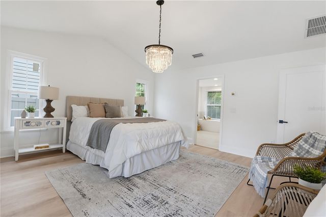 17 PINEWOOD CIRCLE, Safety Harbor, FL 34695