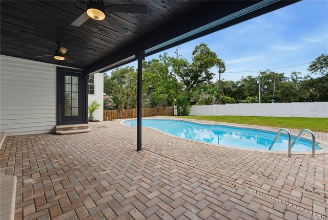 17 PINEWOOD CIRCLE, Safety Harbor, FL 34695