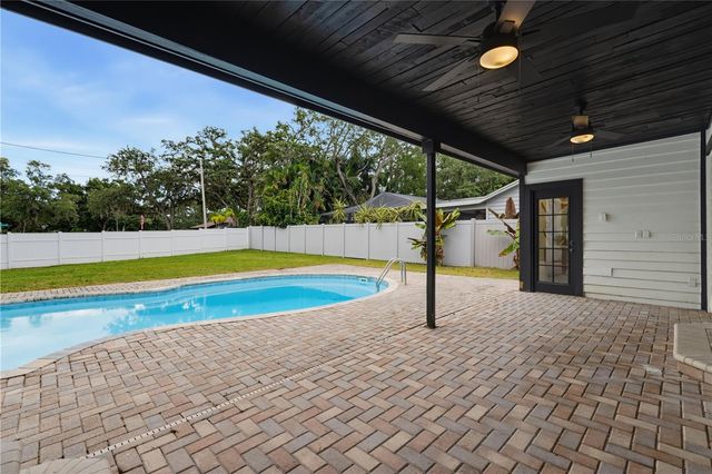 17 PINEWOOD CIRCLE, Safety Harbor, FL 34695