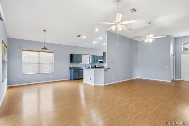 1874 W Angelica Loop, Lecanto, FL 34461