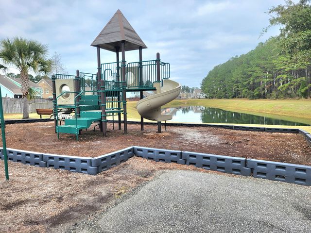 609 Sienna Way, Summerville, SC 29486