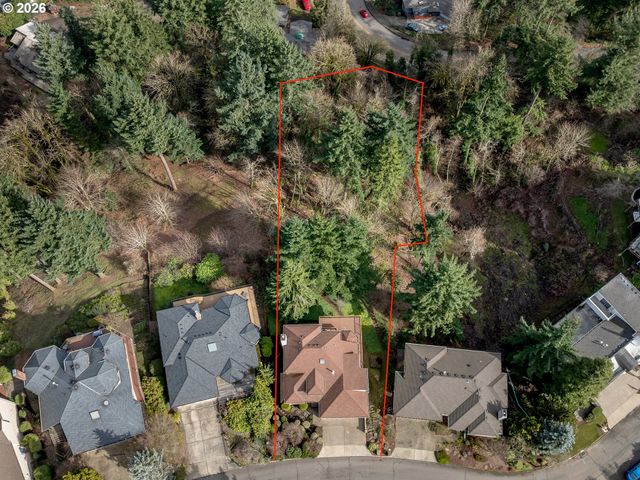 19784 WILDWOOD Dr, West Linn, OR 97068