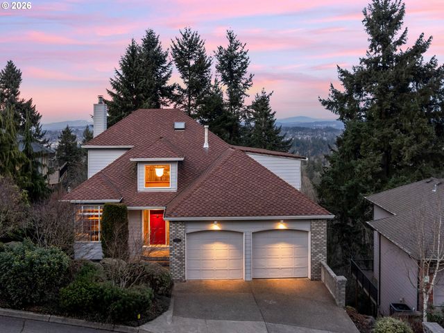 19784 WILDWOOD Dr, West Linn, OR 97068