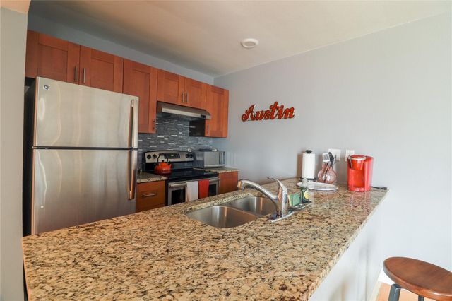 909 Reinli ST 221, Austin, TX 78751