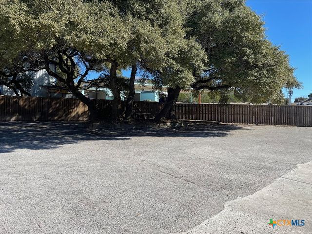 18035 Fm 306 104, Canyon Lake, TX 78133