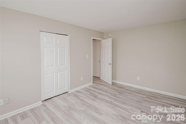 8839 Hunter Ridge Drive, Charlotte, NC 28226