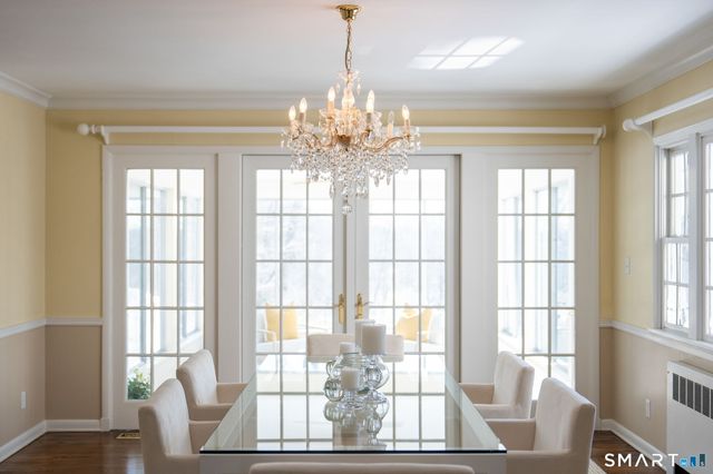 2 Wahackme Lane, New Canaan, CT 06840