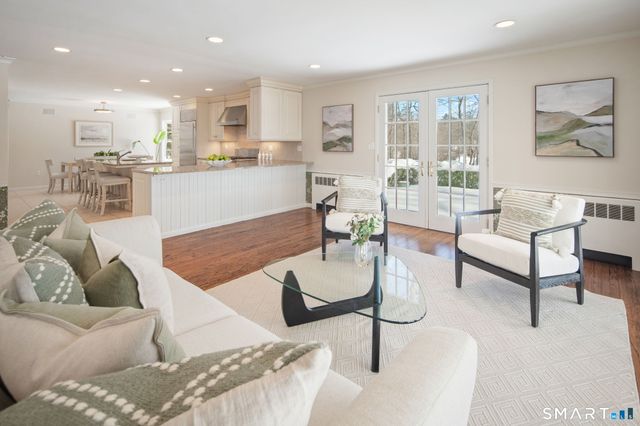 2 Wahackme Lane, New Canaan, CT 06840