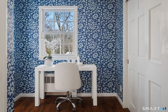 2 Wahackme Lane, New Canaan, CT 06840