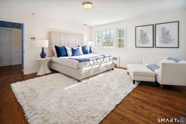 2 Wahackme Lane, New Canaan, CT 06840