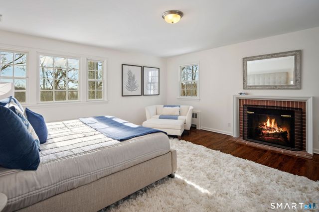 2 Wahackme Lane, New Canaan, CT 06840