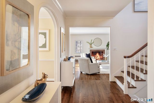 2 Wahackme Lane, New Canaan, CT 06840