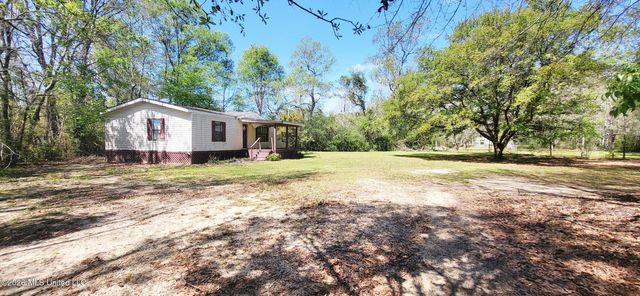 1616 Ceasar Road, Carriere, MS 39426