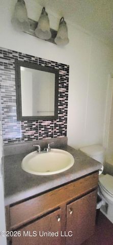 1616 Ceasar Road, Carriere, MS 39426