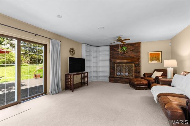 415 Doral Drive, Warson Woods, MO 63122