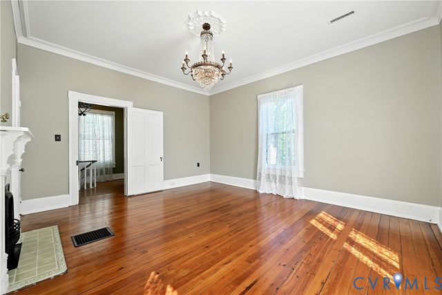 533 High St, Petersburg, VA 23803