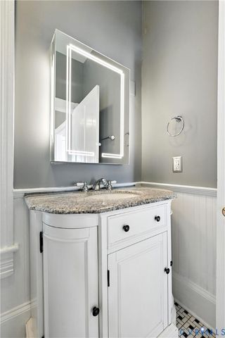 533 High St, Petersburg, VA 23803
