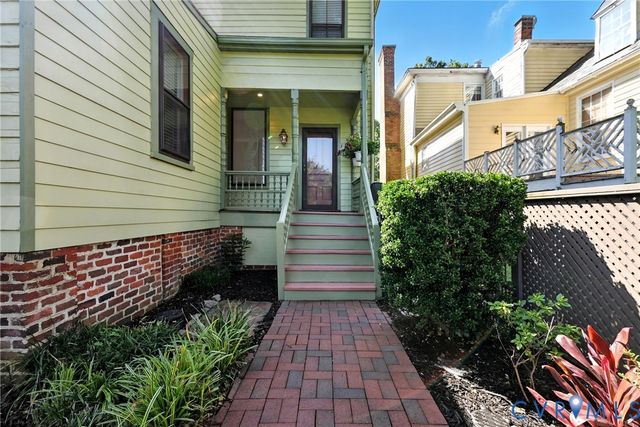 533 High St, Petersburg, VA 23803