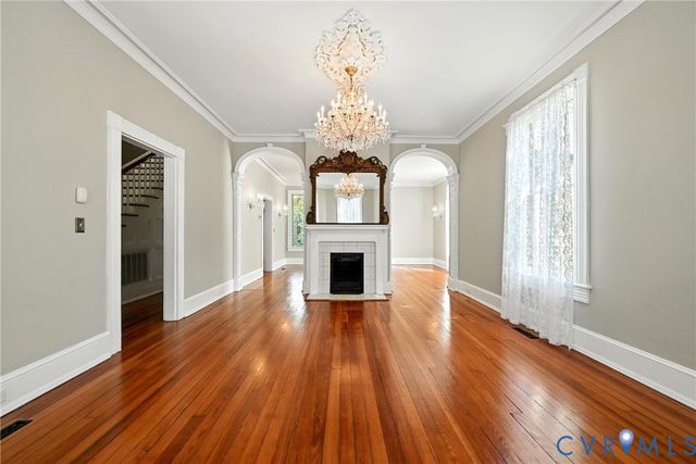 533 High St, Petersburg, VA 23803