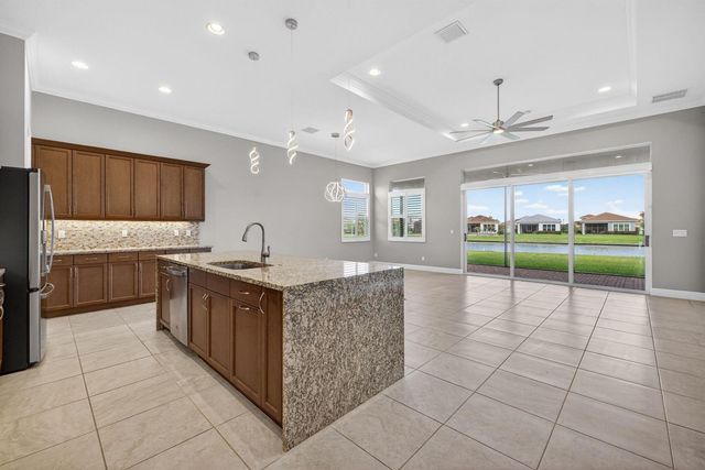 9318 SW Miracoli Way, Port St. Lucie, FL 34987