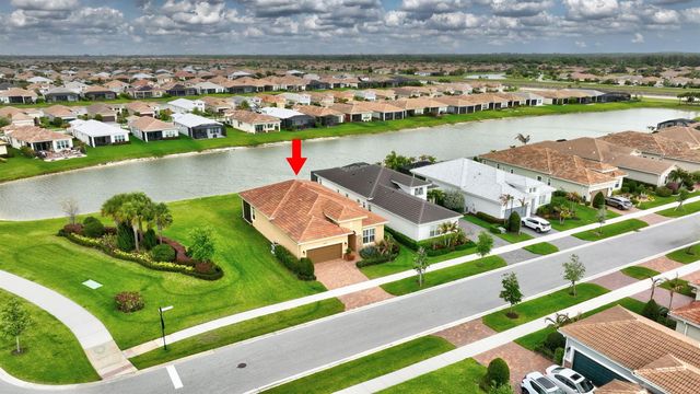 9318 SW Miracoli Way, Port St. Lucie, FL 34987