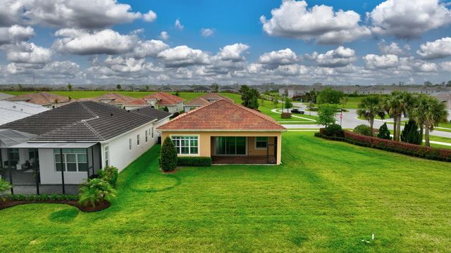 9318 SW Miracoli Way, Port St. Lucie, FL 34987
