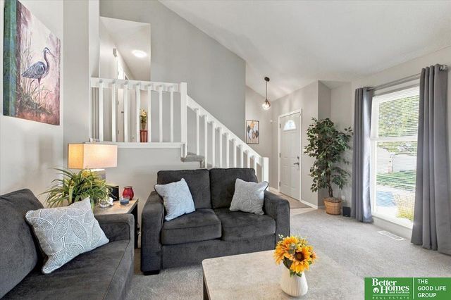6623 S 108 Terrace, Omaha, NE 68137