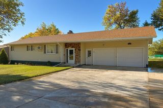 1715 Terrace Dr, Minot, ND 58703