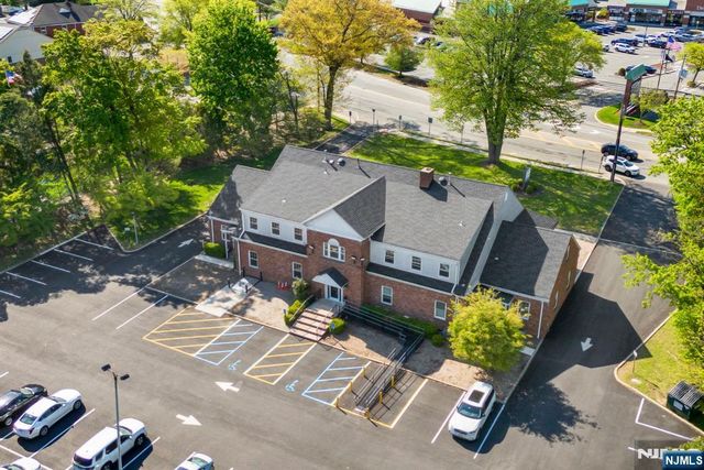 215 Old Tappan Road 1A, Westwood, NJ 07675