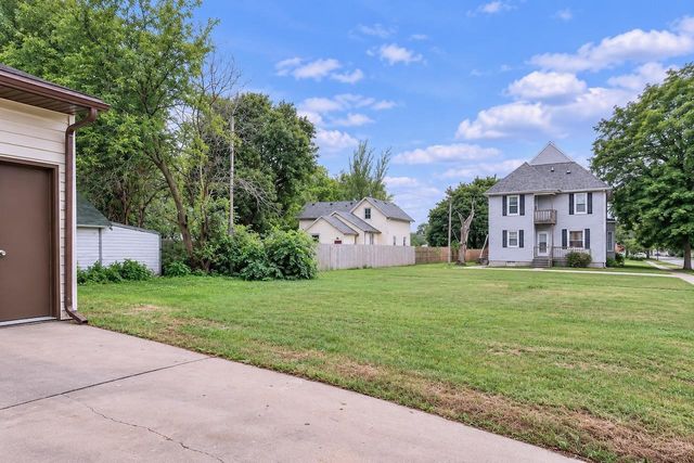 756 8th Street, Beloit, WI 53511