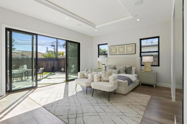 12584 Paseo Flores, Saratoga, CA 95070